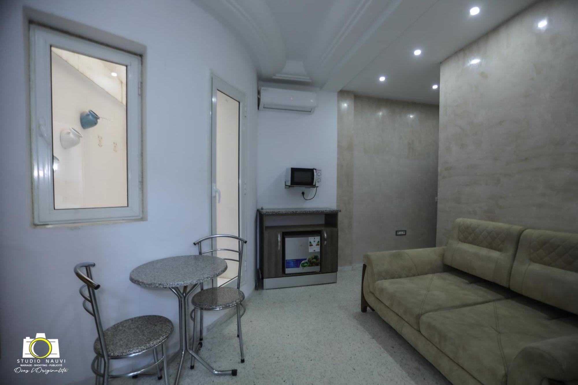 Immeuble Gazbar Apartment Tacape Exterior photo